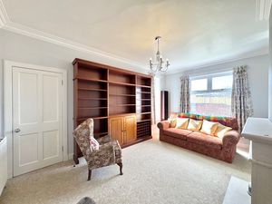 Photo 6- click for photo gallery